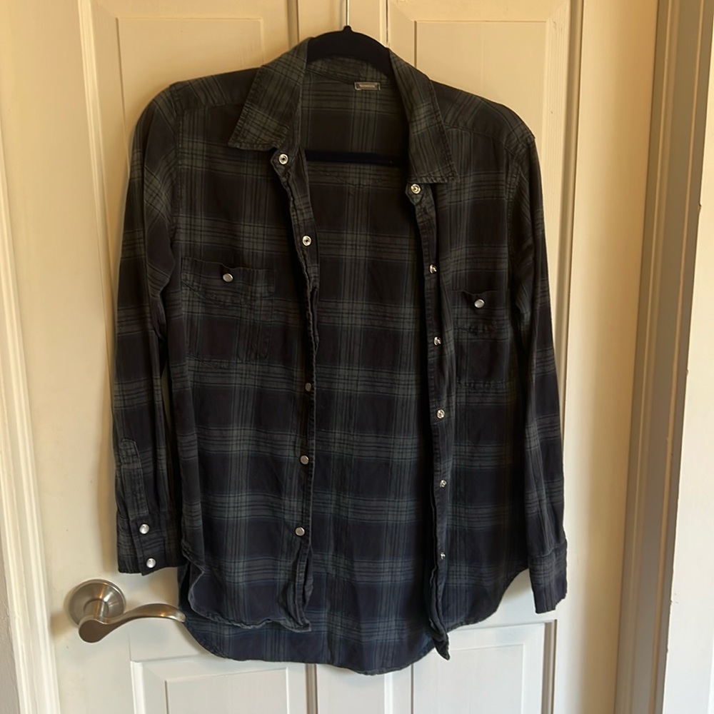 Monrow Cotton and Linen Plaid shirt